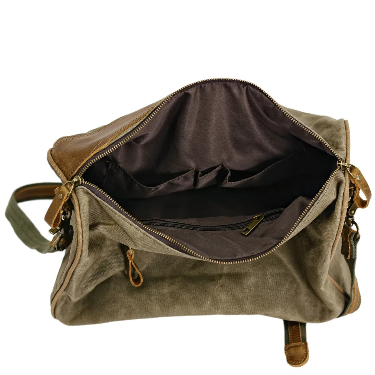 Oakern Pathfinder Duffel – Waxed Canvas & Leather Travel Bag